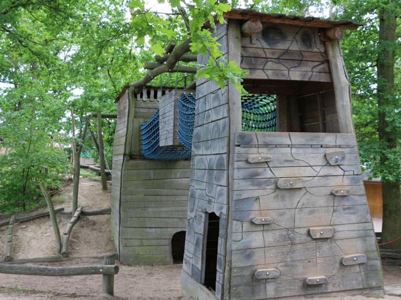 Ferien-& Erlebnispark Ploetzky Schönebeck Exteriör bild